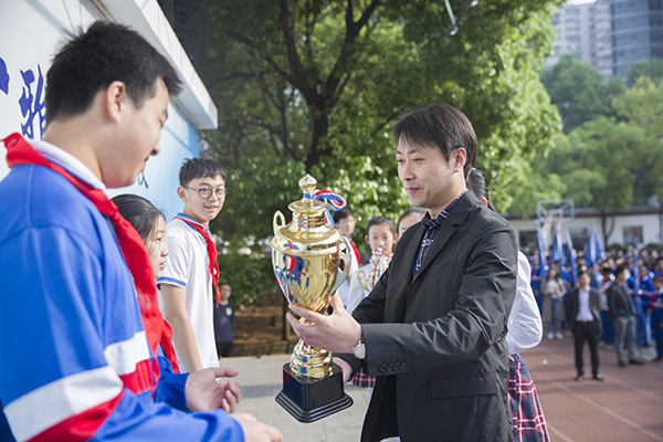 “中雅杯”篮球赛颁奖典礼，青春少年蓬勃向上!